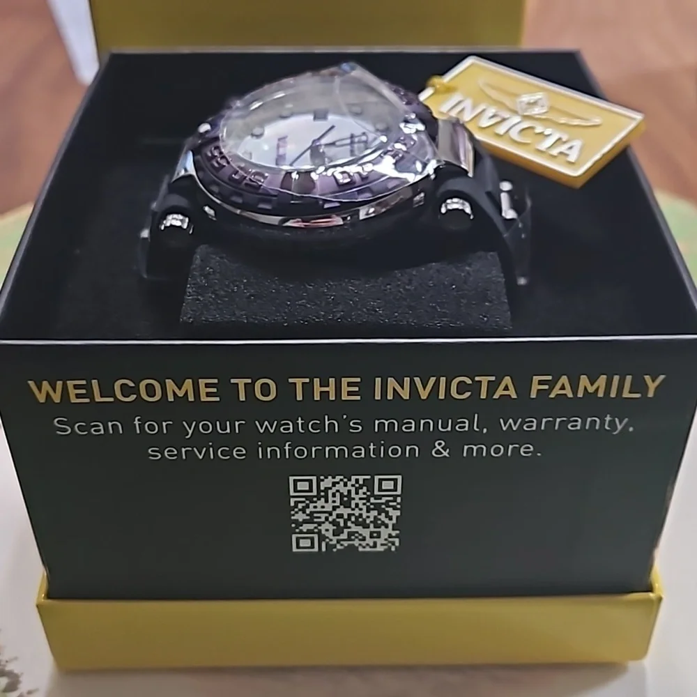 NIB INVICTA SubAqua Swiss Ronda 515 Caliber Watch with Mother of Pearl Dial Face